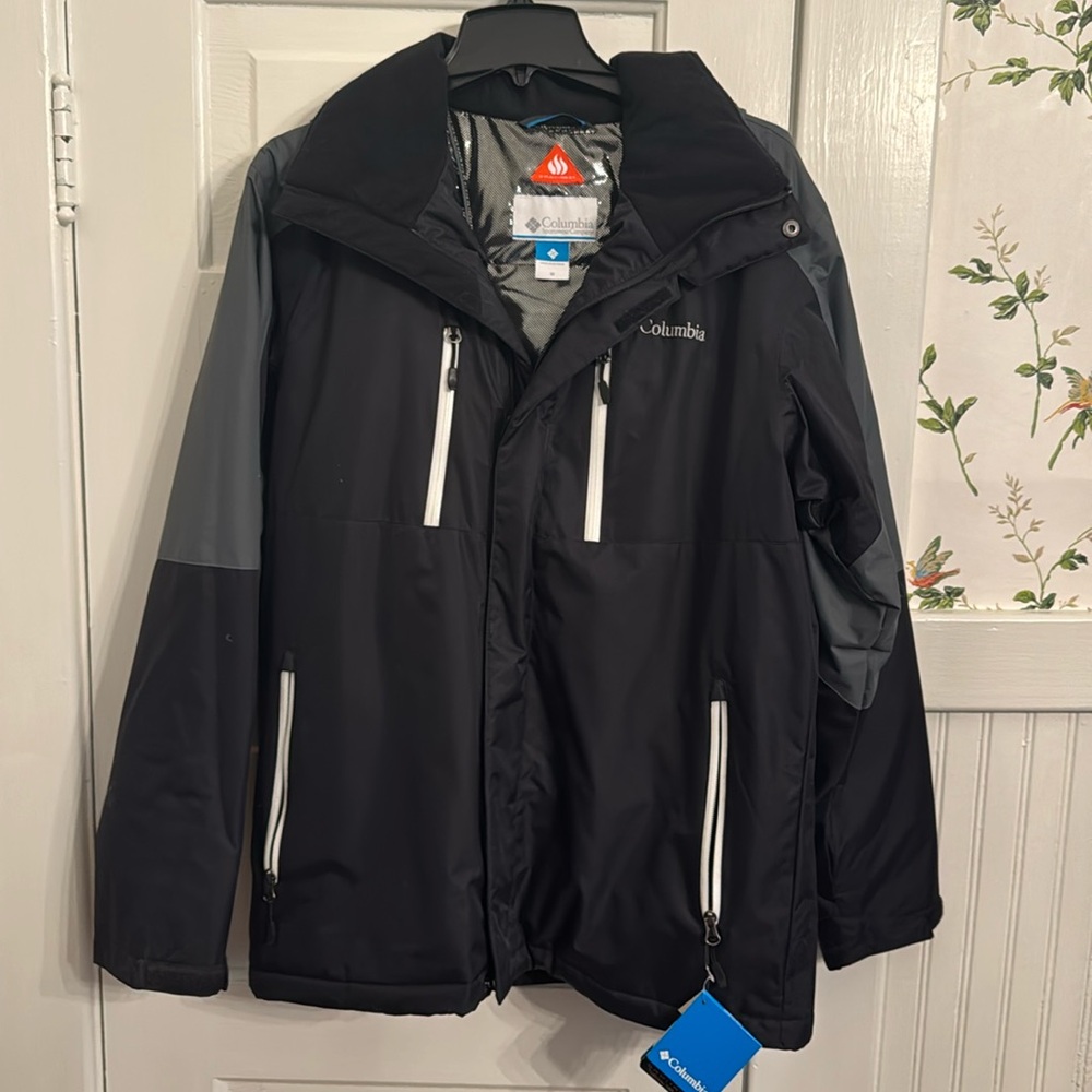 Columbia Tetragon Jacket NWT